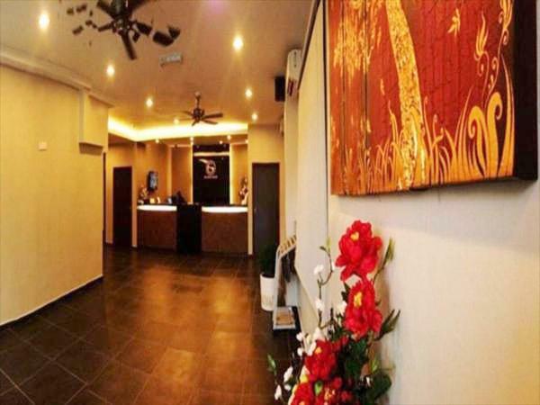 Golden Court Hotel - Tun Abdul Razak Johor Bahru Exterior foto