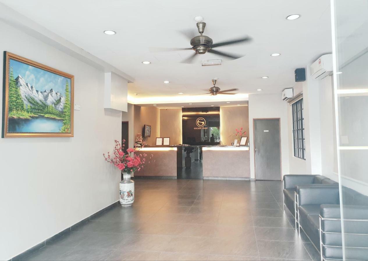 Golden Court Hotel - Tun Abdul Razak Johor Bahru Exterior foto